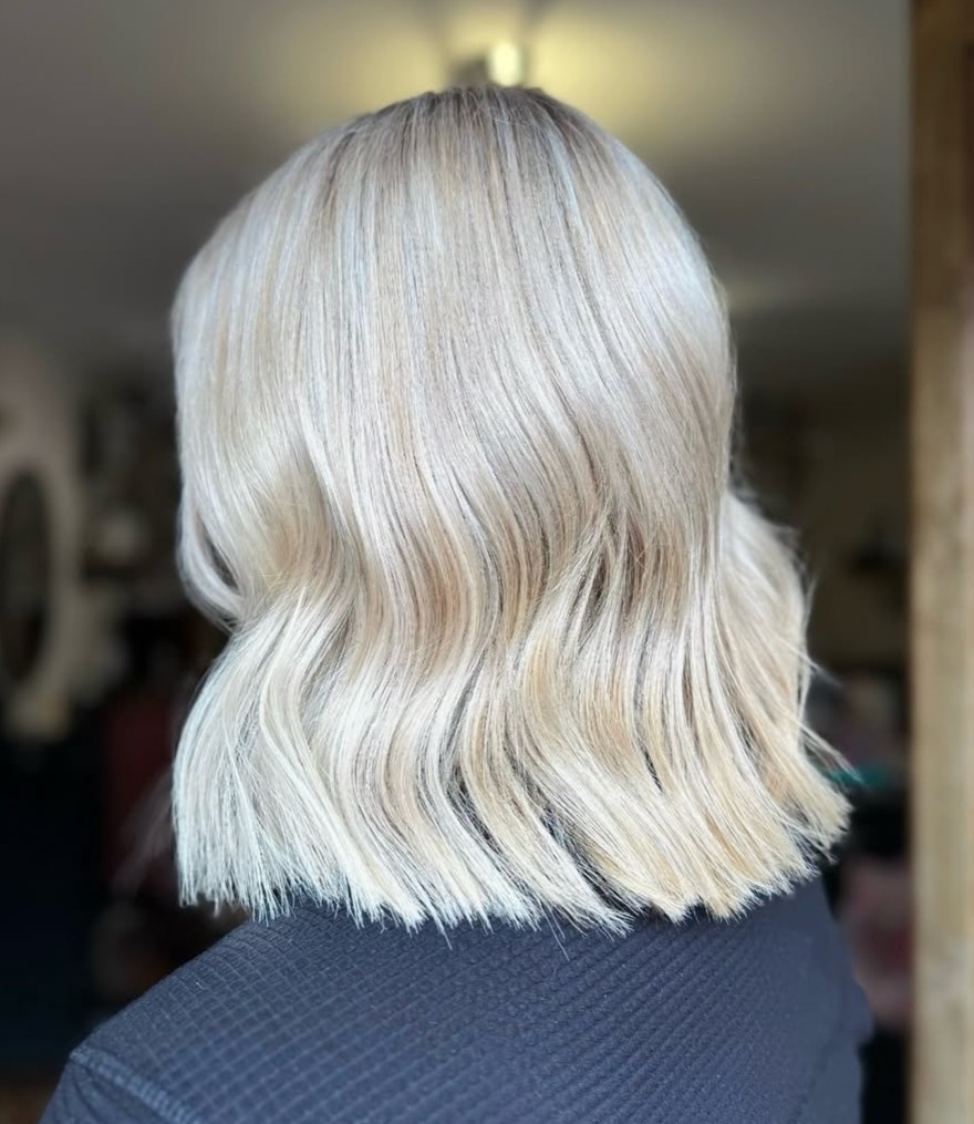 Wavy Platinum Blonde Blunt Bob
