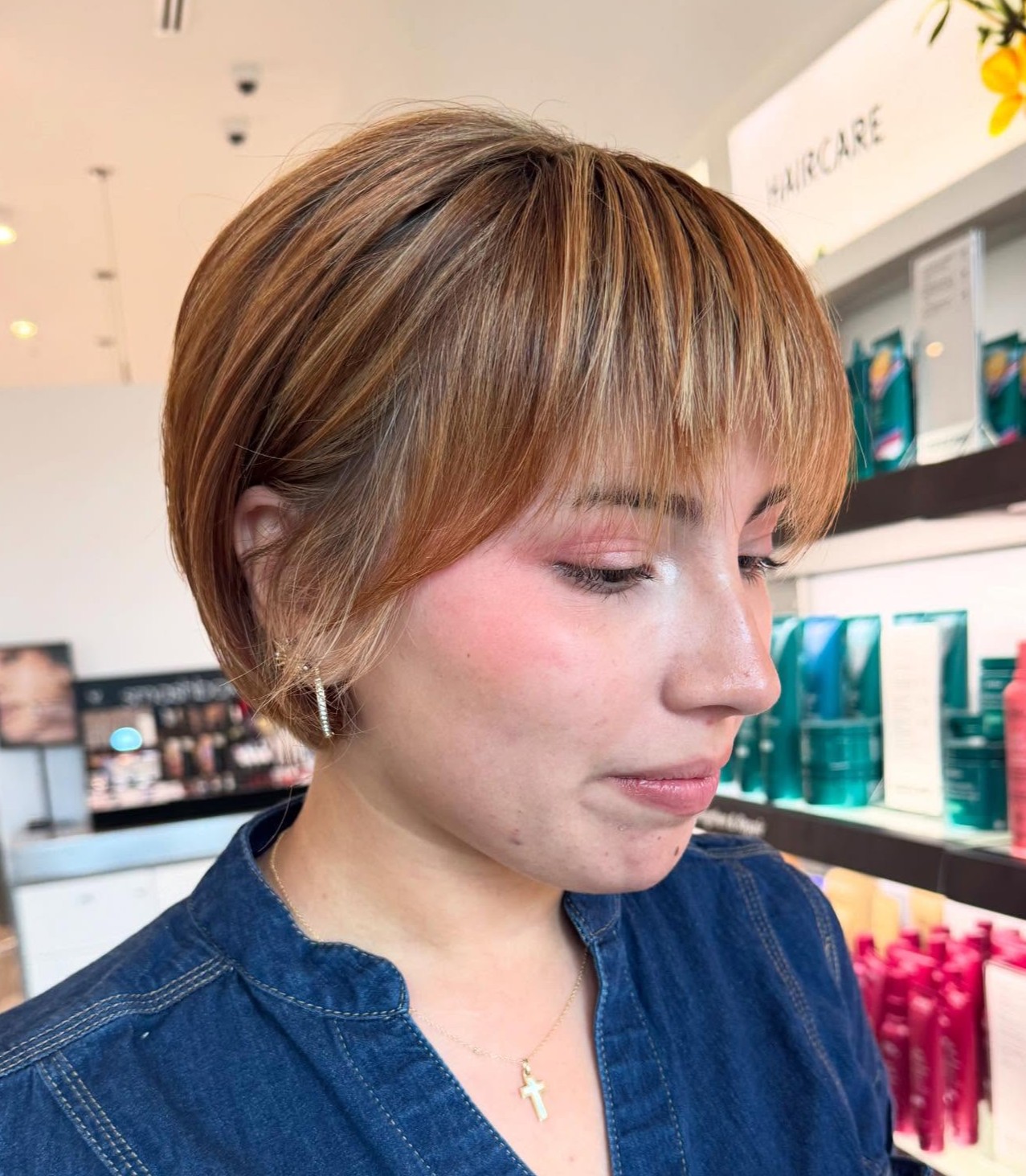 Wispy Bangs with Ear-Length Sides