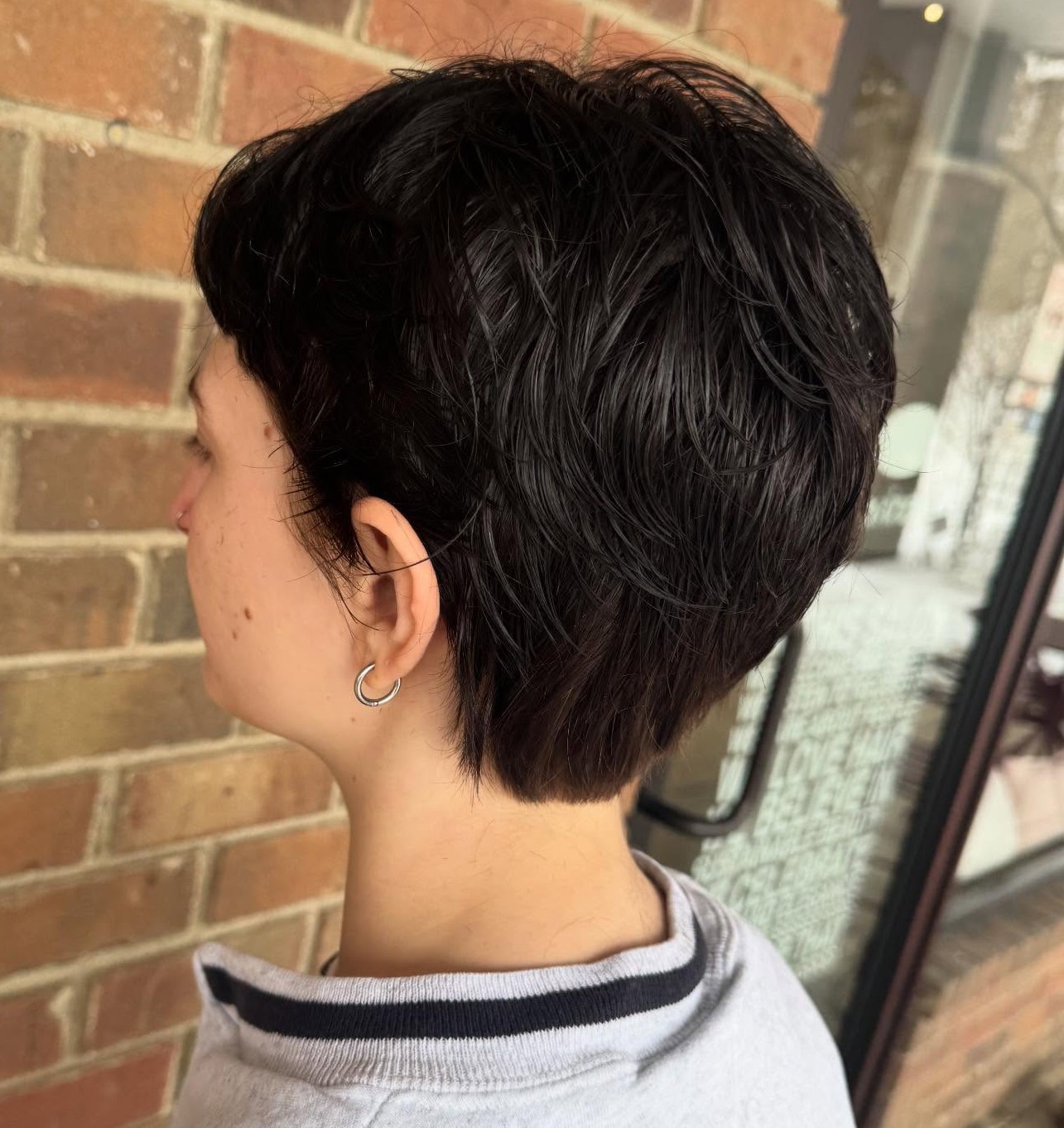 Weight-Removal Crop for Thick Hair
