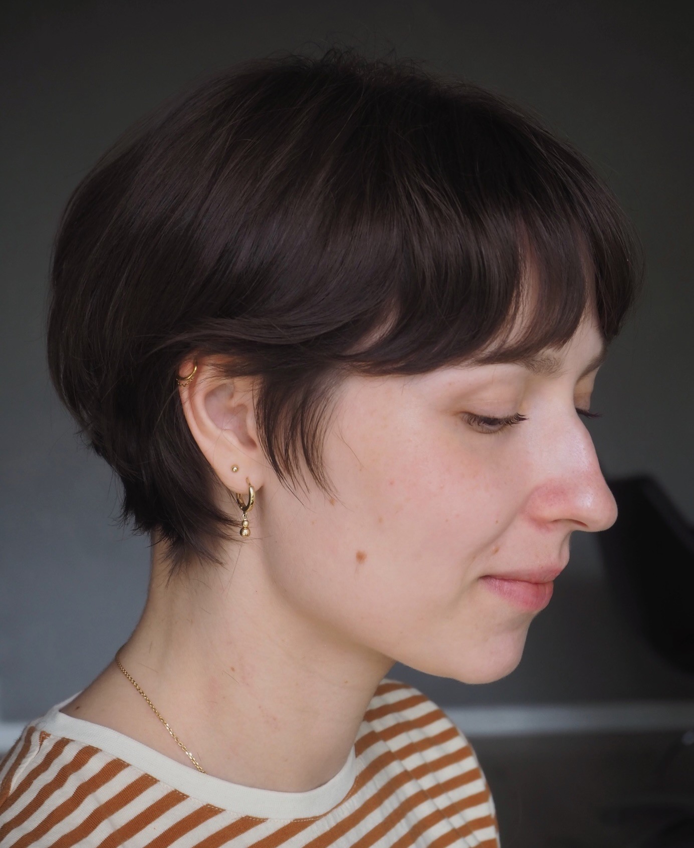 Rounded Bob-Pixie with Soft Layers