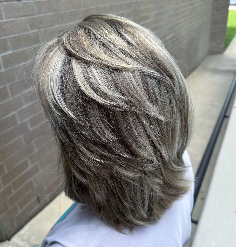 Medium Layered Haircut on Fine Hair with Volume-Boosting Layers at the Crown