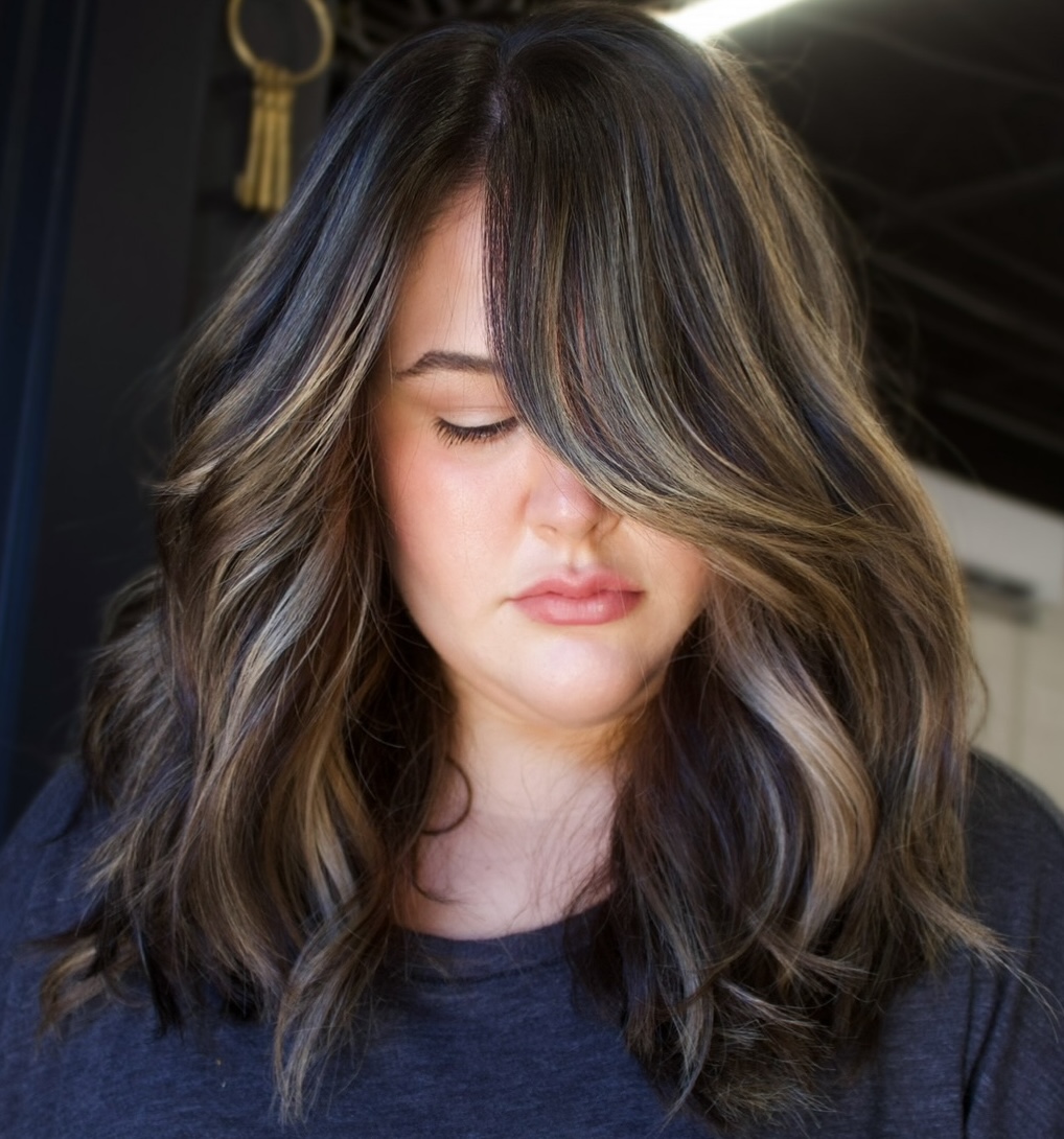 Choosing the Right Lob Haircut for Face Shape and Trying It Online