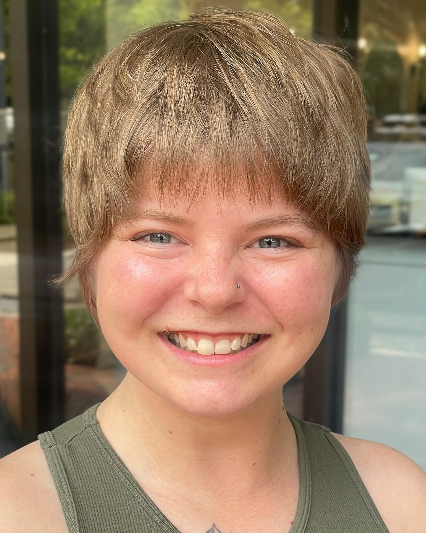 Textured Pixie Cut Variations for Six Face Shapes Showing Oval, Round, Square, Heart, Oblong, and Diamond