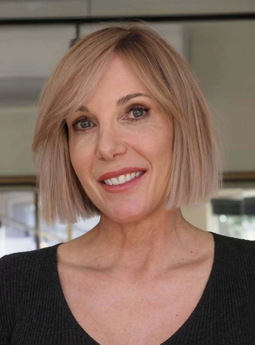 Classic Straight Blunt Strawberry Blonde Bob with Bangs