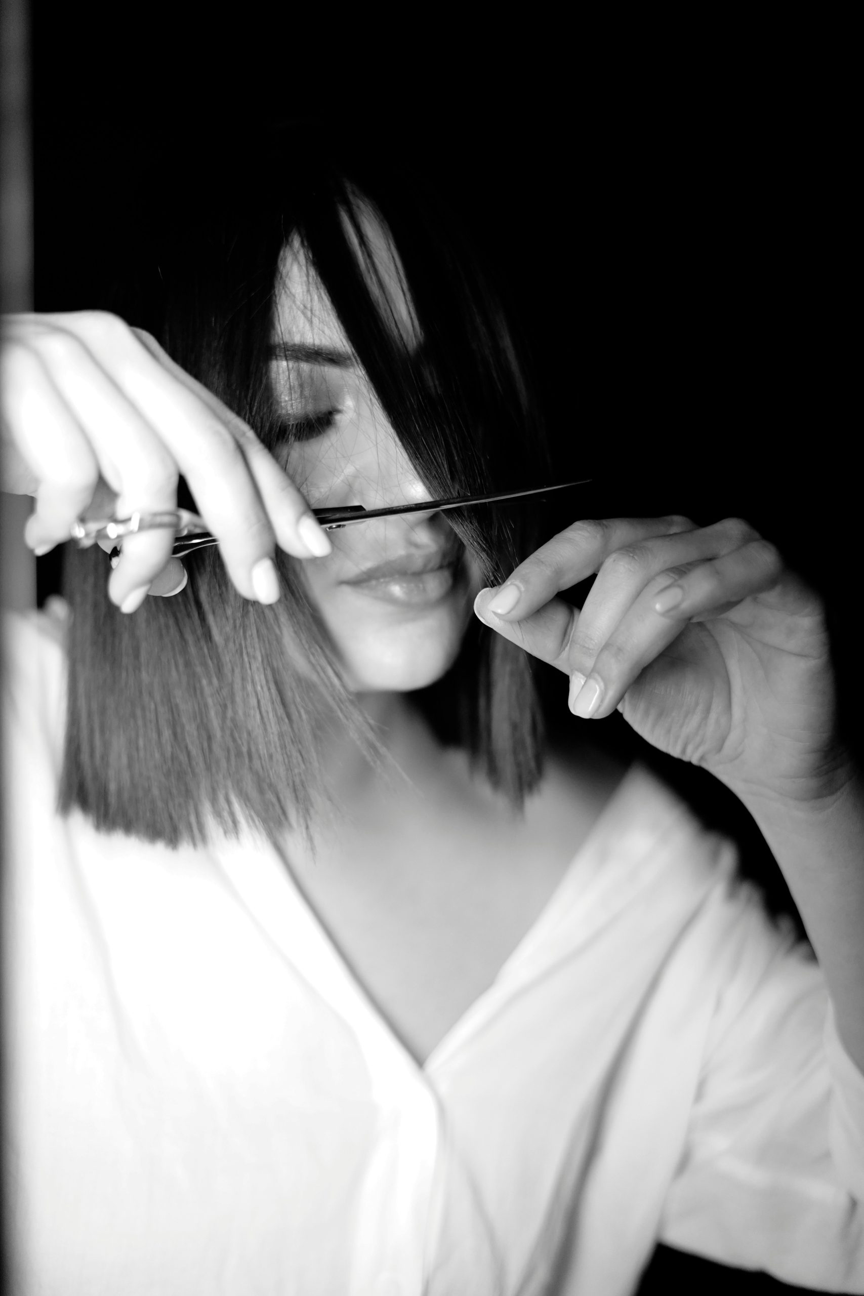 Sleek Bob Slob Hairstyle Hero Sleek Bob with Glass-Smooth Finish and Center Part on Dark Brunette Straight Hair