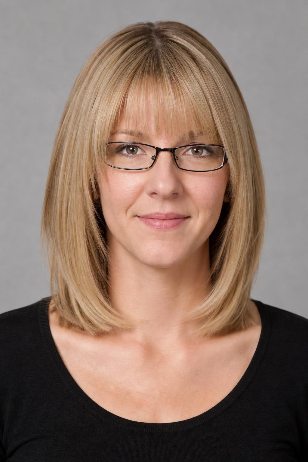Airy Eyebrow-Length Fringe with Slim Blue-Light Reading Glasses