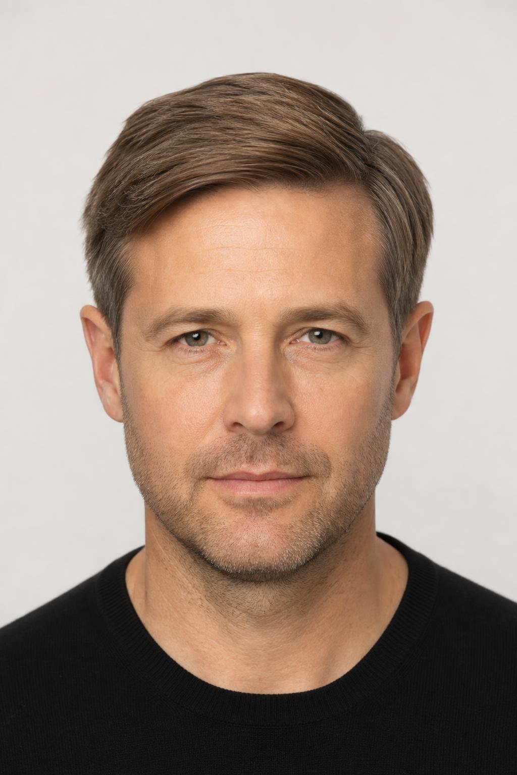 Short Side Part with an Inch of Side Weight on Straight Mid-Brown Hair