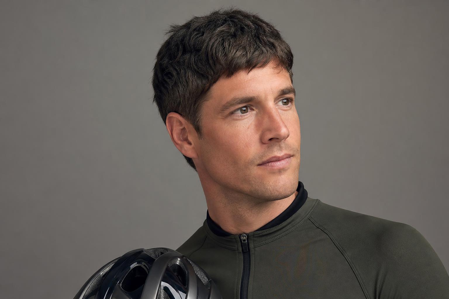 Short Textured Crop Recovering Its Shape after a Cycling Helmet on Dark Brown Hair