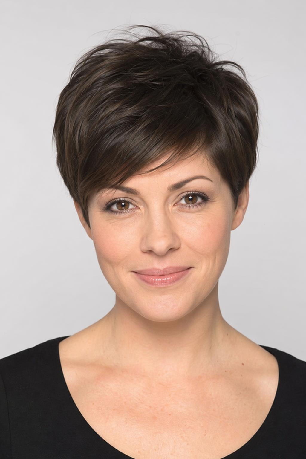 Internally Thinned Layered Pixie That Stays Full at the Crown on Thick Hair